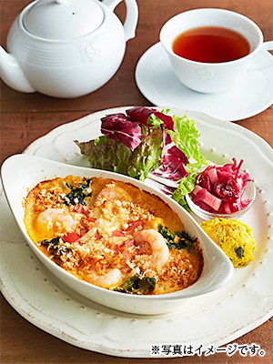 09-19xmas_海老とほうれん草のビスクソースドリアimg+Tea