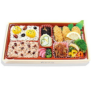 01-【レモンあり】カキフライと牛すき焼き弁当(送付用)